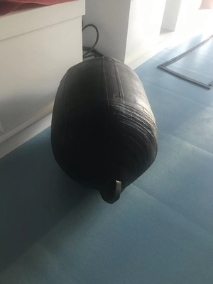 D1M*EL12M W نوع لاستیک Fender برای حفاظت از Jetty 6-8 سال عمر