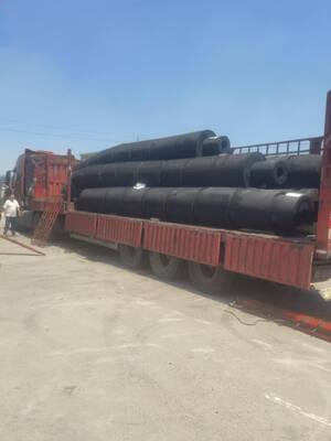 خدمات قالب‌گیری گلگیرهای غلتکی سنگین برای یدک‌کش، راه‌حل گلگیر دریایی برای نیازهای جذب ضربه یدک‌کش